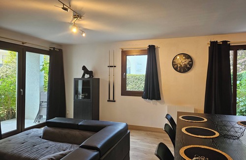 Cran-Gevrier Appartement | Family Modern Green Loft –La Tonnelle | Parking & Jardin