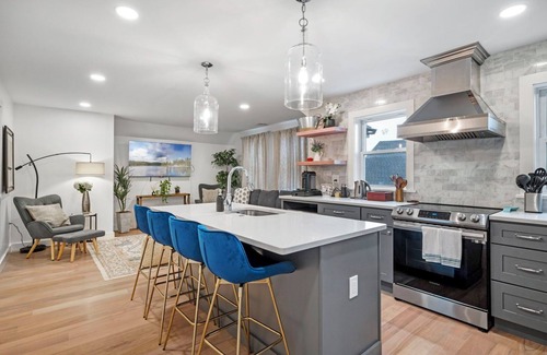 Salem Copropriété | Family Perfection: 3BR, BBQ, Parking, Fast WiFi