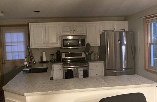 Lake Arrowhead Maison | Family & pet friendly lakeside home with game room, close to park & pools