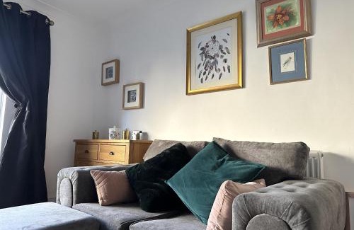 Ashwick Maison | Family & pet friendly house + private garden
