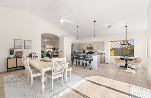 Fort McDowell Maison | Family Retreat surrounded by mountains, fairways and trails.