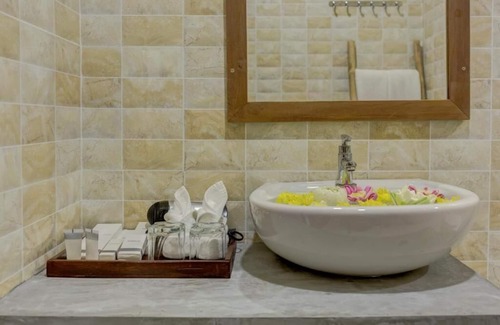 Siem Reap Station Balnéaire | Chambre familiale: 1 lit double et lit simple