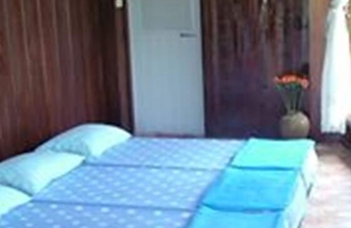 Suan Luang Maison | Famille CHAMBRE Riverside Homestay à Ampawa
