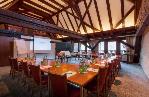 Neckarzimmern Maison | Family room Tower room with view of the castle courtyard - Hotel-Restaurant Burg Hornberg