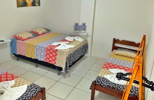 Aldeota Maison | Family room with private bathroom, WiFi, AIR and TV.