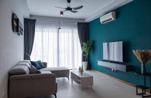 Tanjung Bungah Maison | Family Seaview Suite with 3 Rooms by The Only Bnb