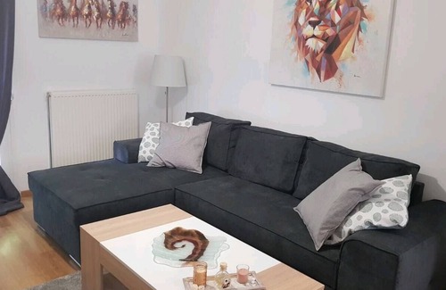 Vardaris Appartement | Family sized apartment 10 minutes from centre