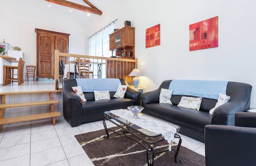 Saint-Medard Maison | Maison de vacances confortable avec terrasse