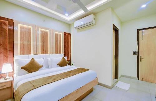 Khattalwada Hôtel | Family stay Prem Dlx Hotel -3'Minutes WalkFrom NDLS Railway Station