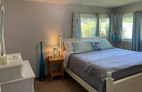 Thorntown Maison | Family Stay/Work From Home-Indianapolis & Purdue