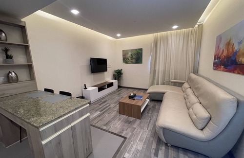 Heliopolis Appartement | Family Studio King - 5 min away from Airport