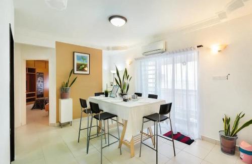 Taman Desa Tebrau Appartement | Family Suite@DESA TEBRAU *IKEA *AEON *TESCO *HERO