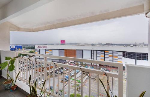 Taman Desa Tebrau Appartement | Family Suite@DESA TEBRAU *IKEA *AEON *TESCO *HERO