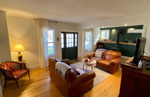 Ayers Cliff Maison | Family Summer House in the Eastern Townships