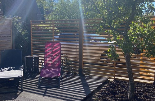 Hesel Appartement | Family time-out by the forest, barbecue&terrace, quiet&central