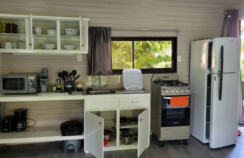 Parrita Maison | Nouveau! Tarzan Family Treehouse! Jacuzzi, WIFI rapide, AC!❤️