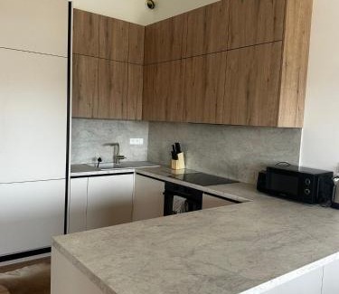 Nivy Appartement | Fancy 2BR & 1LR Apartment Panoramic Sky View