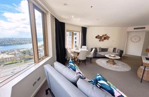 The Rocks Appartement | Fancy home with water view in the rocks