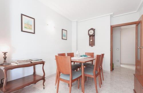 Pineda de Mar Appartement | Fantástico apartamento en la playa. A/A y vistas