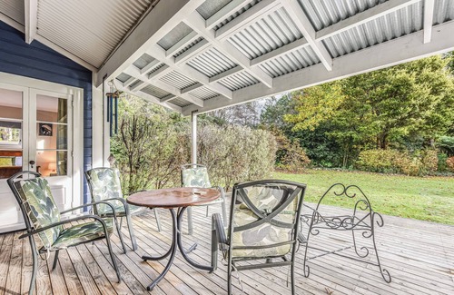 Saint Omer Maison | Fantail House Kaiuma Bay - Havelock Holiday Home