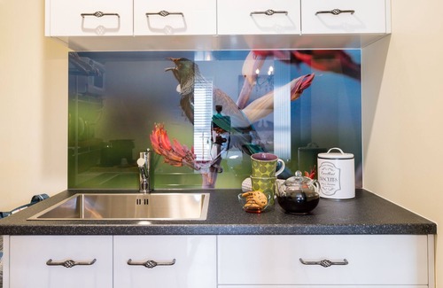 Welcome Bay Appartement | Fantail Nest - Luxurious New Guest Suite