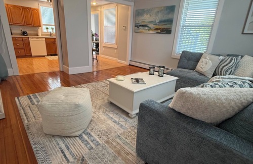 Beverly Appartement | Fantastic 2-bedroom apartment in Beverly by the beach - near historic Salem