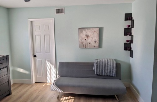 University City Maison | Fantastic 3-bedroom house with AC in sunny San Diego