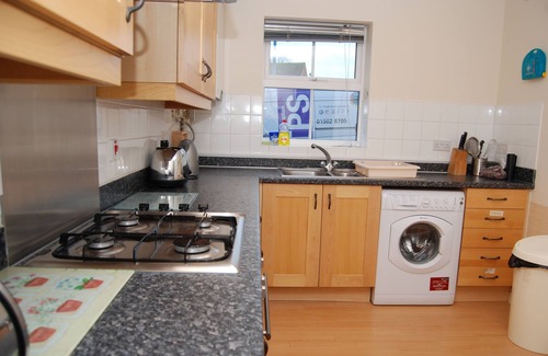 West Bromwich Maison | Fantastic 4 bed house with 3 bathrooms in pleasant location