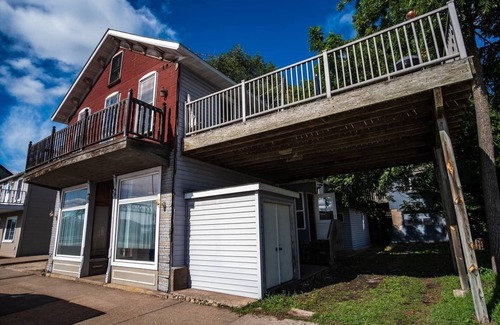 Alma Appartement | Fantastique Condo au coeur d'Alma