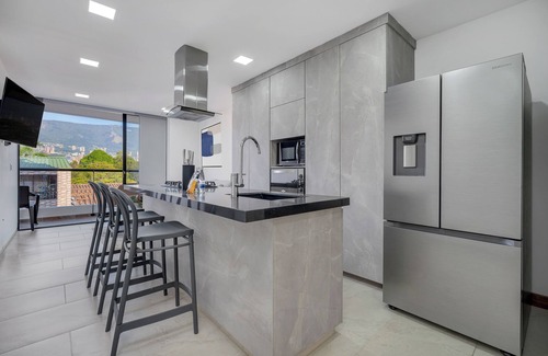 Guayabal Appartement | Fantastic apartment with WiFi in vibrant Medellín