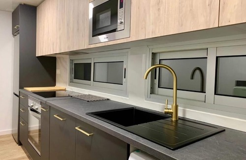 Terrassa Appartement | FANTASTIC APT. TERRASSA (Barcelona) + POOL, 25 minutes from Barcelona, 6 pers.