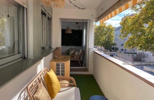 Terrassa Appartement | FANTASTIC APT. TERRASSA (Barcelona) + POOL, 25 minutes from Barcelona, 6 pers.