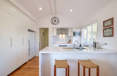 Toowong Maison | Une base fantastique pour des réunions d'affaires, des dîners ou des réunions de famille!