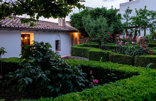 Albaicin Appartement | Big house with private pool. Carmen del Cipres.