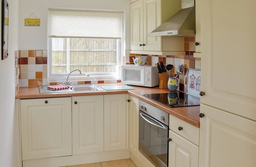 Bacton Cottage | 2 bedroom accommodation in Bacton
