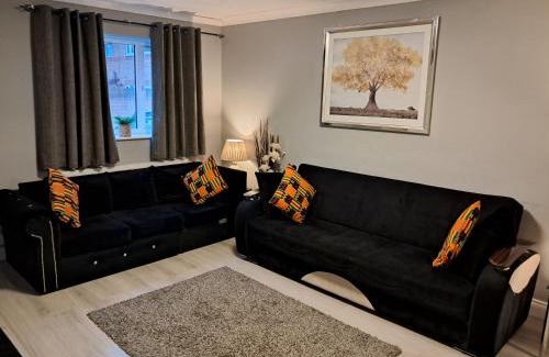 Custom House Appartement | FANTASTIC COZY 3bed Hse London ExCEL Free Parking WIFI Sleeps 6