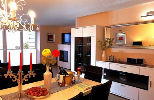 Breege Maison | Maison de digue fantastique dans la première rangée sur l'eau avec une vue magnifique sur l'eau.