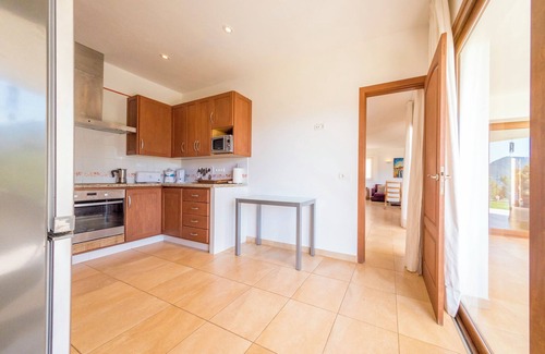 Sant Josep de sa Talaia Villa | Propriété de rêve avec vue sur les montagnes, piscine et Wi-Fi - animaux domestiques acceptés, places de parking à disposition