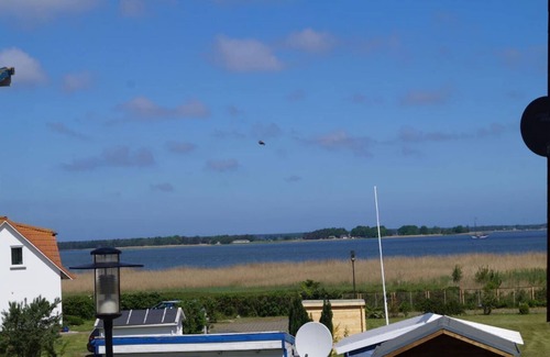 Fuhlendorf Maison | Fantastic FH, terrace, fireplace, close to the Baltic Sea, Bodden view, close to the beach