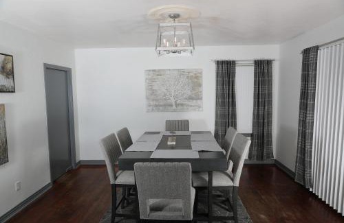 Tallahassee Maison | Fantastic Gem Minutes from Campus/Stadium, Capitol