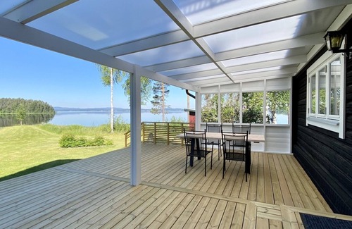 Dalarna Maison | Fantastic holiday home by the lake Orsasjön