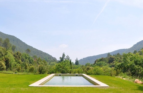 Alcover Villa | Fantastic holiday villa in scenic, private surroundings