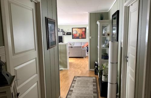 Torsken Maison | Fantastic house with seafront property in Gryllefjord