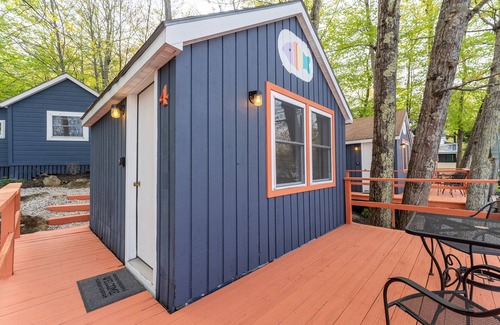 Alton Bay Cabine | Fantastic Lake View Cabin in Alton Bay Now featuring Lake Access, AC/ TV/ WiFi