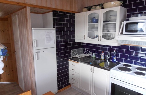 Orby Maison | Fantastic location at the beach of the lake Öresjö