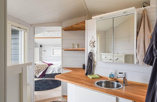 Kode Maison | 1 chambres hébergement à Kode