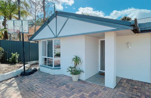 Hillcrest Maison | Fantastic Magnificent Get Away