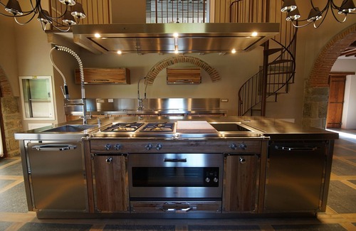 Porrena Maison | Fantastic Tuscan Villa, heated Pool large party room and professional kitchen.