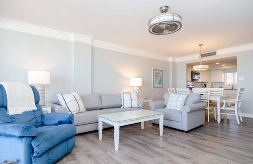 Wrightsville Beach Copropriété | Fantastic upgraded Station One condo