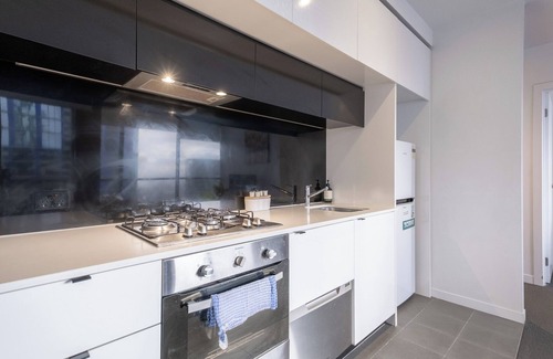 Melbourne Central Business District Appartement | This apartment is a 2 bedroom(s), 1 bathrooms, located in Melbourne, VIC.